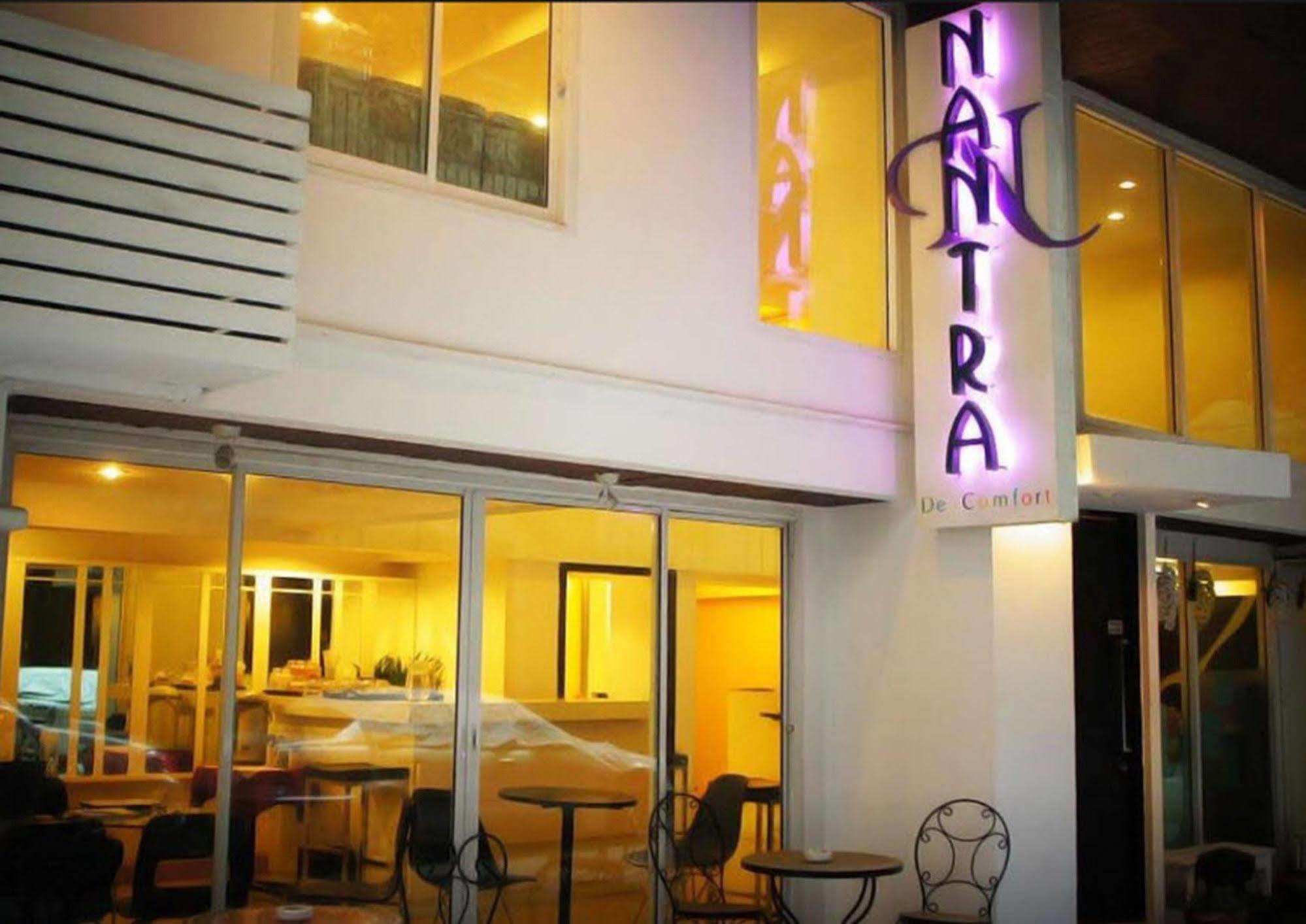 Nantra de Comfort Bangkok Exterior foto